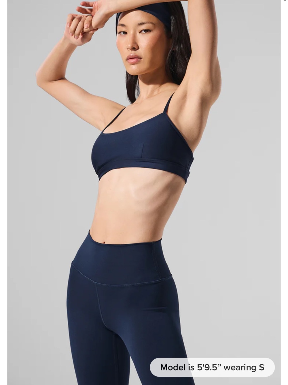 ALO Yoga - Airlift Intrigue